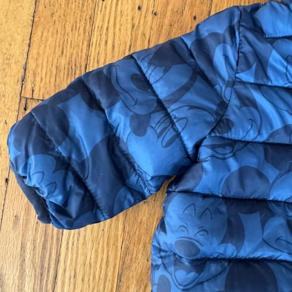Baby GAP Disney Navy Blue Puffer Jacket size 0-6 months